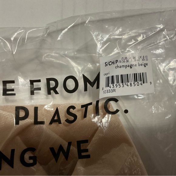 Spanx shapewear - Picture 3 of 3